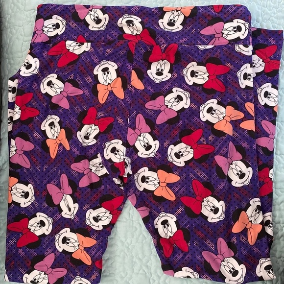 LuLaRoe Disney T&C leggings NWOT - Picture 3 of 5